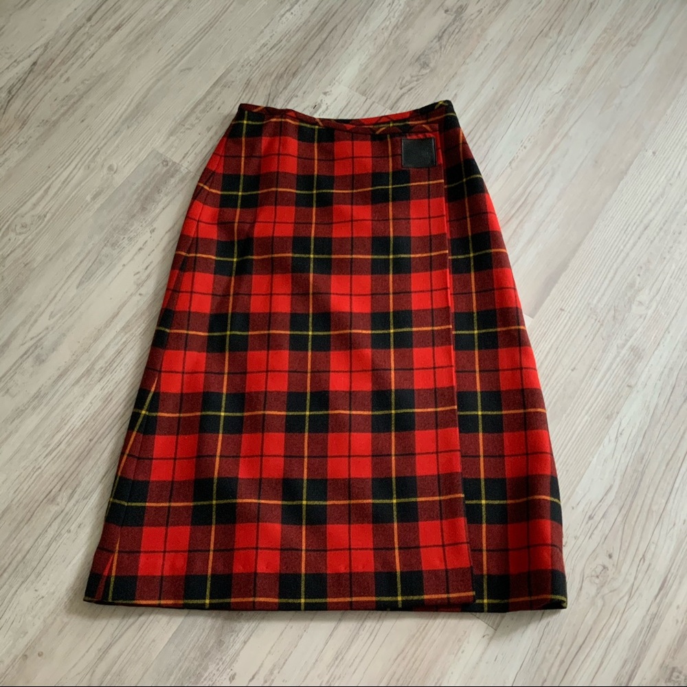 Ralph Lauren Red Tartan Wrap Skirt Size 0